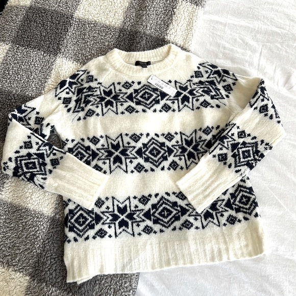 J. Crew Fair Isle Sweater Medium NWT - Picture 2 of 7